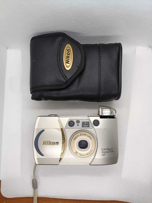 Nikon LiteTouch Zoom 70WS
