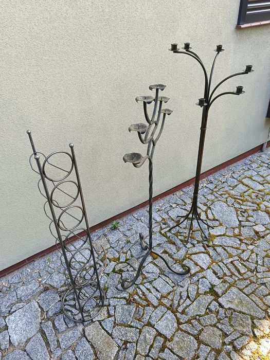 Dwa duże świeczniki + duży stojak na wino