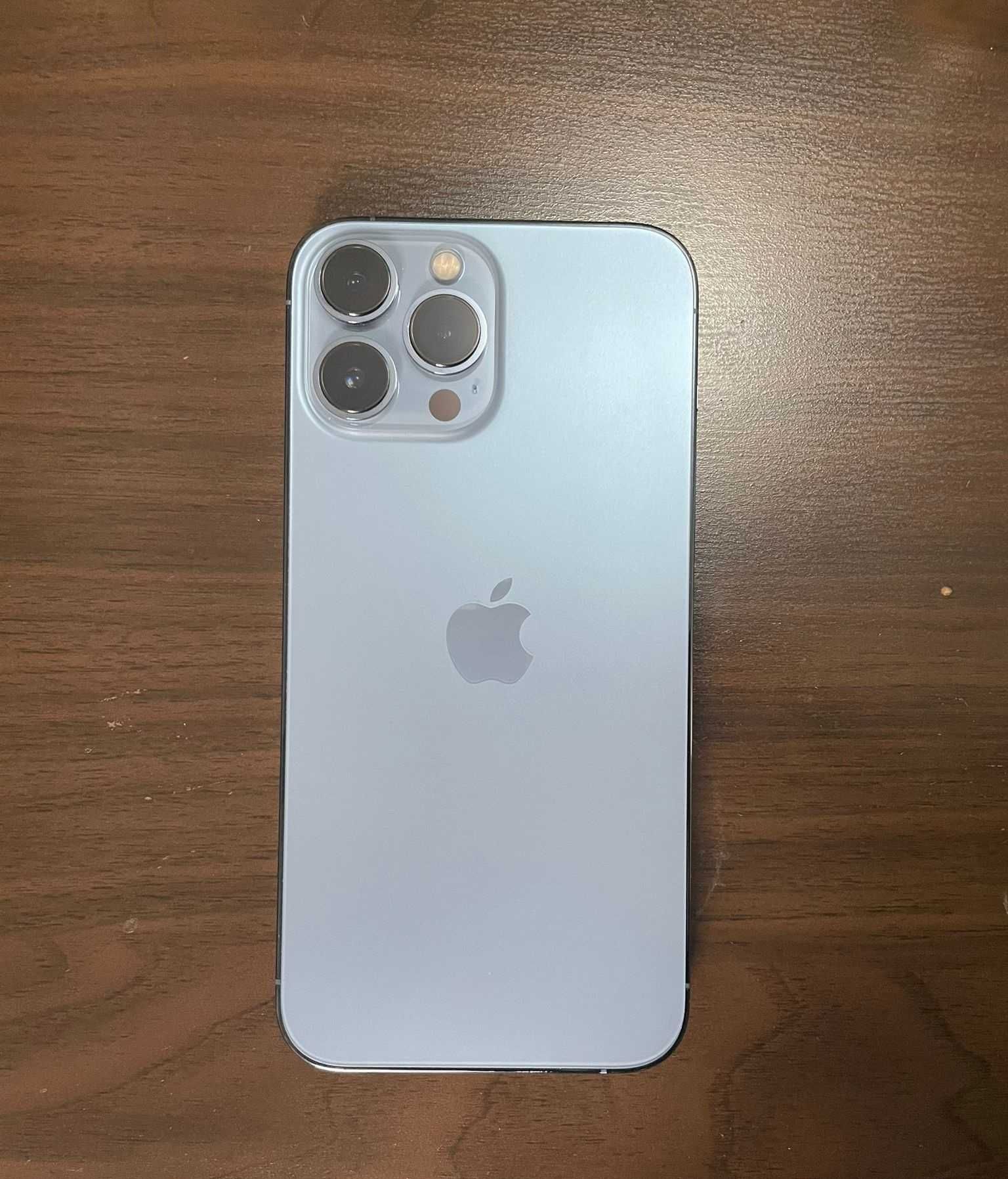 iPhone 13 Pro Max – 128 GB (Azul)
