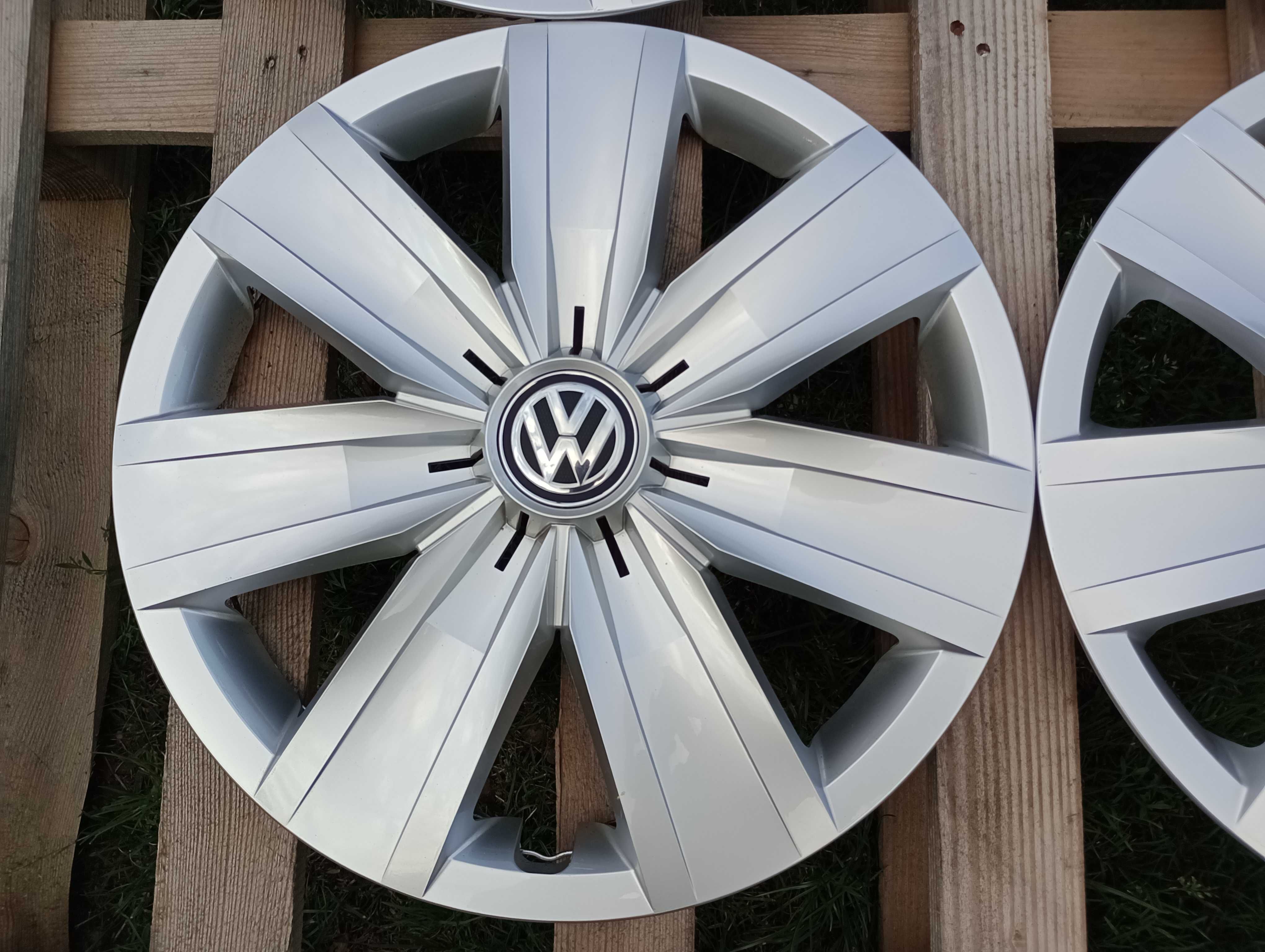 Kołpaki 16 cali VOLKSWAGEN Golf Passat T-Roc Tiguan T-Cross Touran