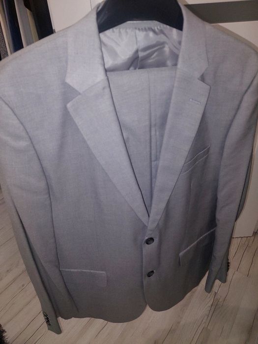 Garnitur męski H&M r.56