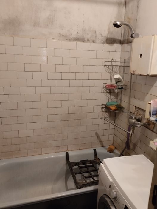 3-я   3/9 Автономка Аваль банк Возле АТБ, напротив  ост.Молодежная