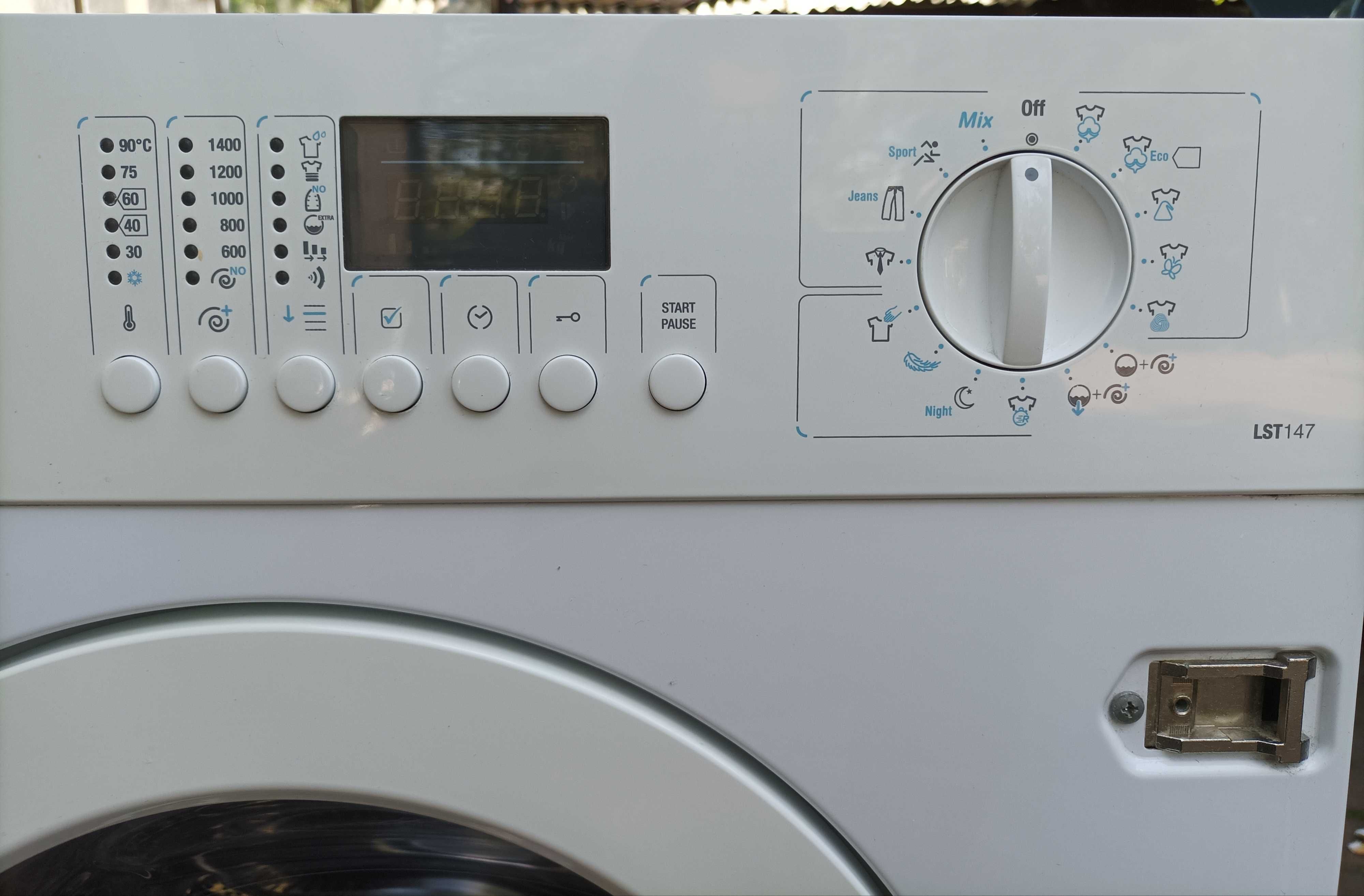 Pralka SMEG LST147 wsad 7kg do zabudowy