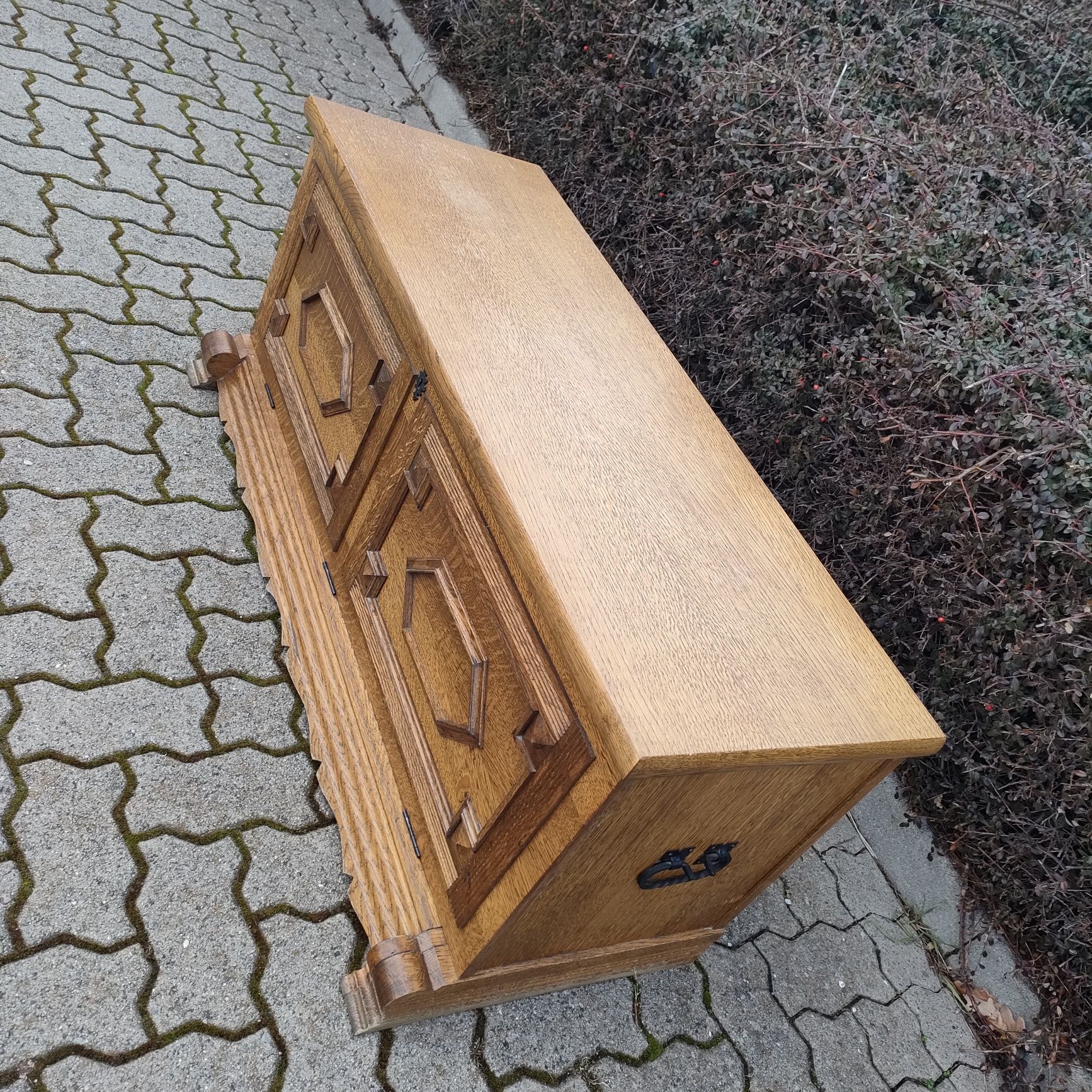 Komoda kufer dębowy na buty- Transport