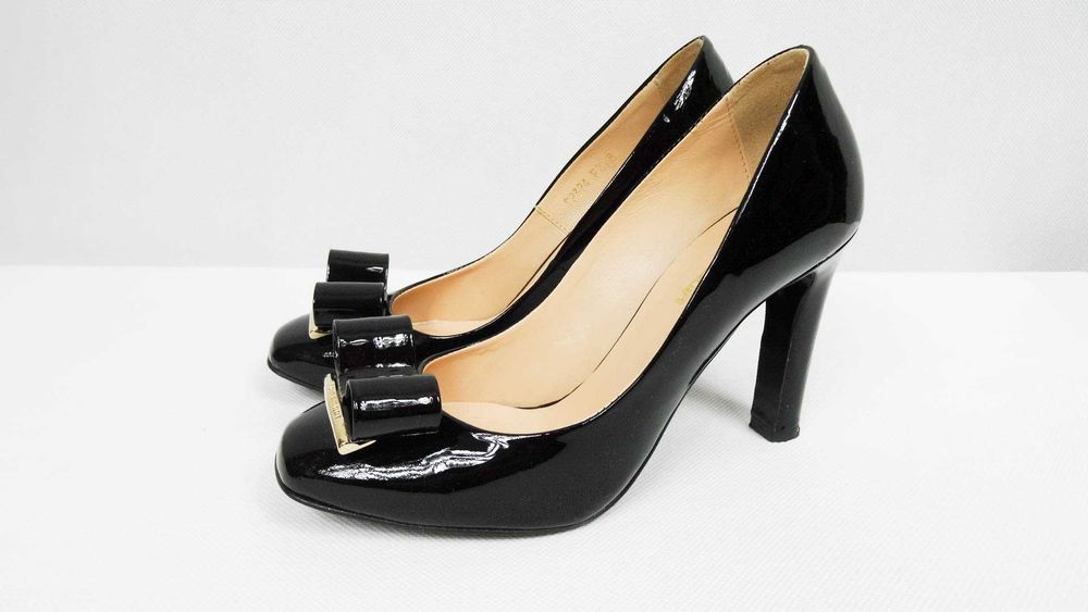 Czółenka lakierowane PRIMA MODA czarne 36 jak NOWE