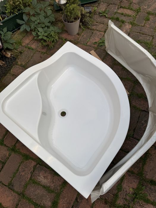 Brodzik prysznicowy półokrągły Durasan 90x90x30 z obudową - Nowy