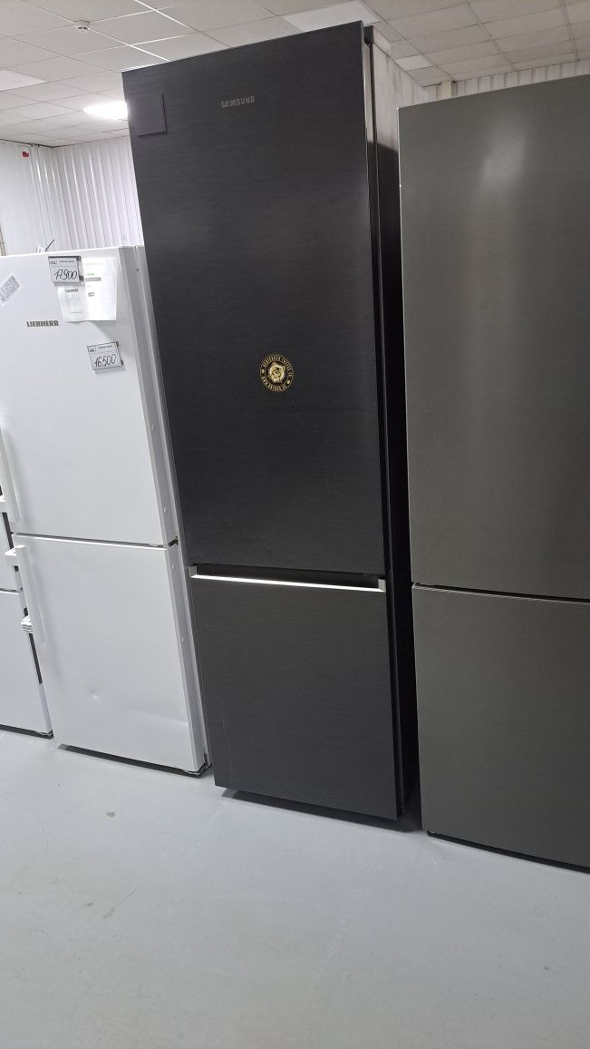 Сірий срібний нержавійка холодильник Siemens kgn9543 з гарантією