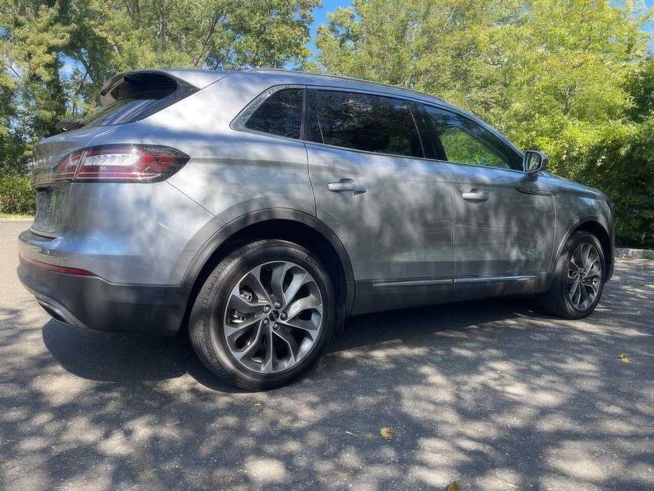 Lincoln Nautilus Reserve      2022