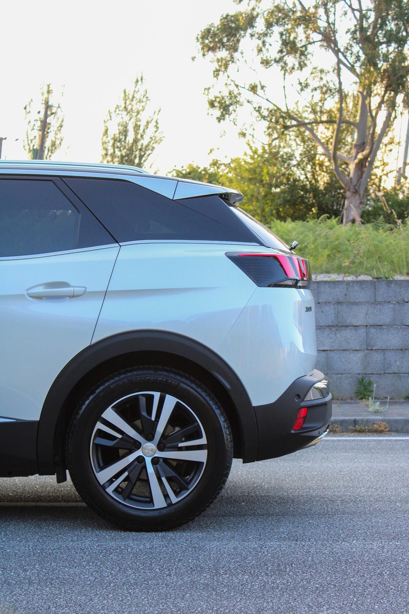Peugeot 3008 GTLINE, como novo, poucos Km