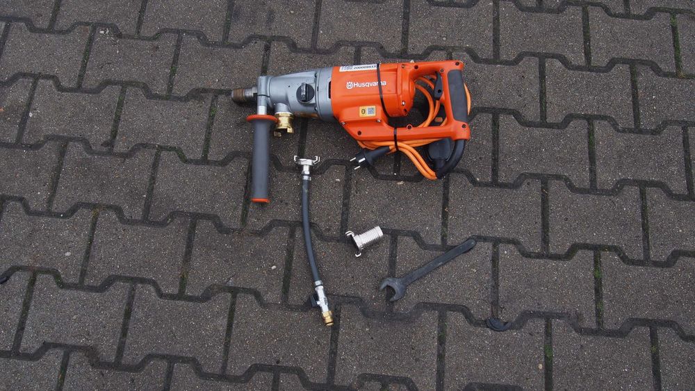 HUSQVARNA DM 200 DM200 Wiertnica elektryczna