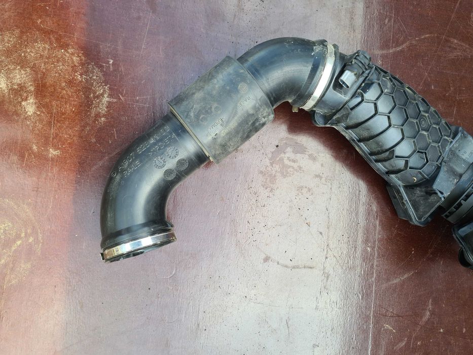 Mercedes Sprinter W907 2.0 rura powietrza dolot