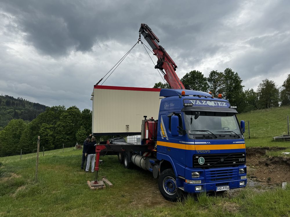 Uslugi/tranport HDS 12t dl.17m