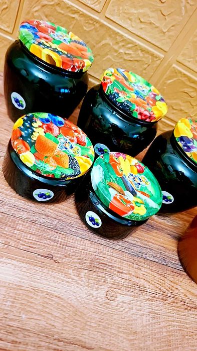 Продам домашнее Варенье из айвы//сливы