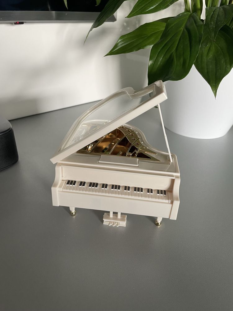 Pozytywka Vintage pianino