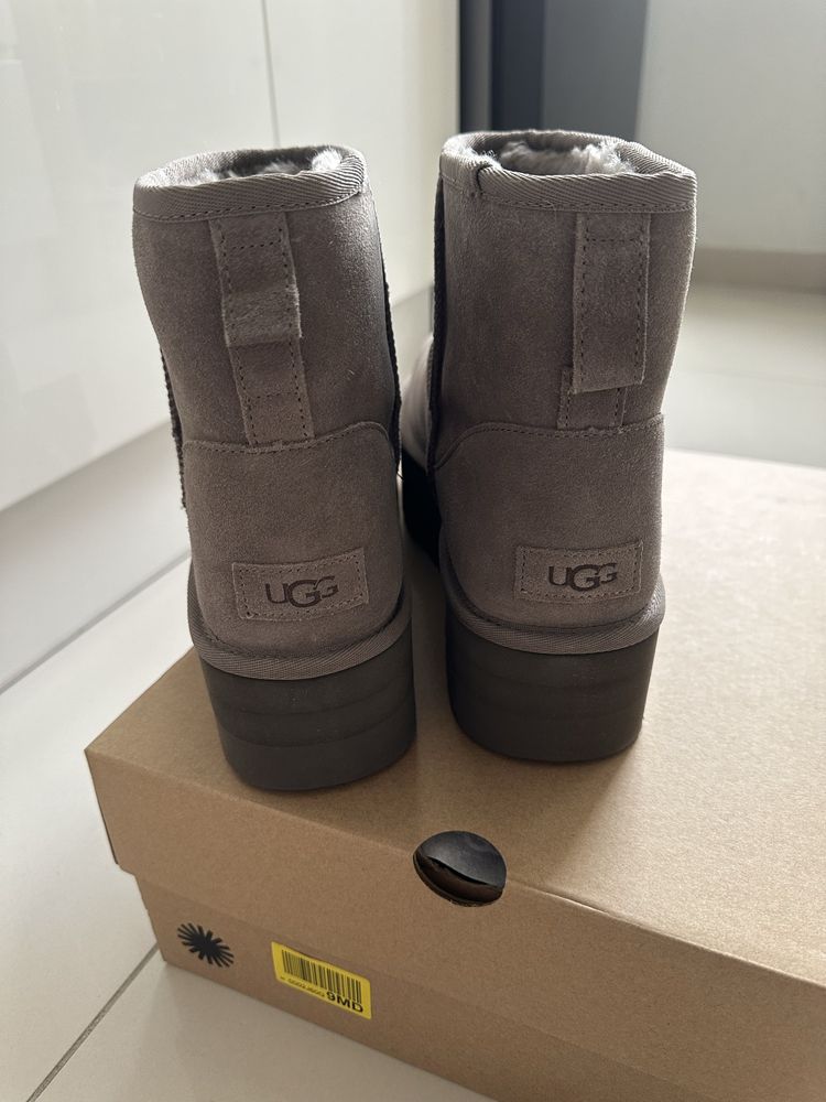 Botki UGG Classic Mini Platform nowe z metką rozmiar 42 szare beżowe