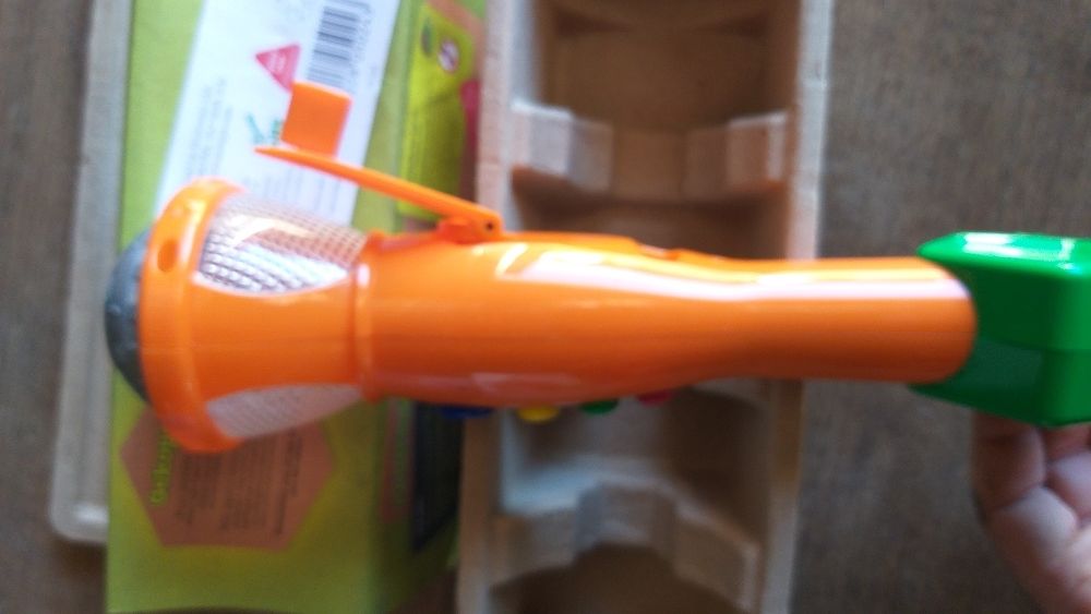 Brinquedo Microfone com sons e luzes