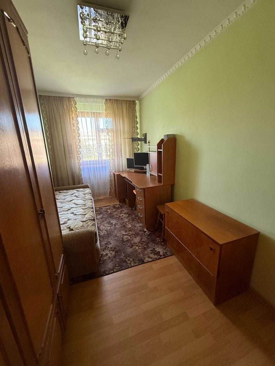 Продам свою 3-кімнатну квартиру у м. Дрогобич