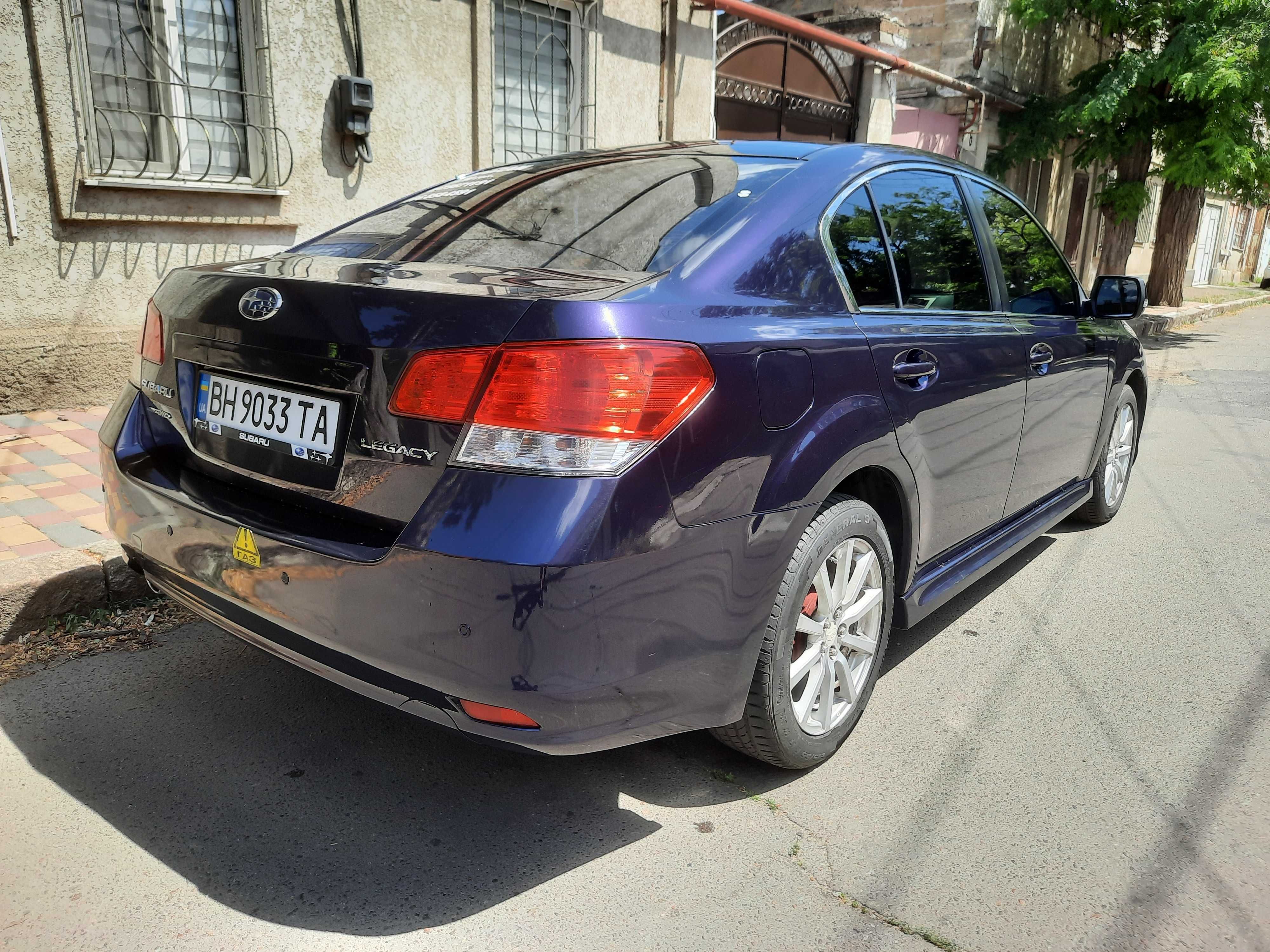 Subaru Legasy  2.0 GAZ 4x2 AWD автомат официальная 2010 г.в.