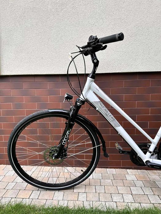 Rower miejski trekkingowy Majdller 28” MASTER 2.0 18” Lady Biały perła