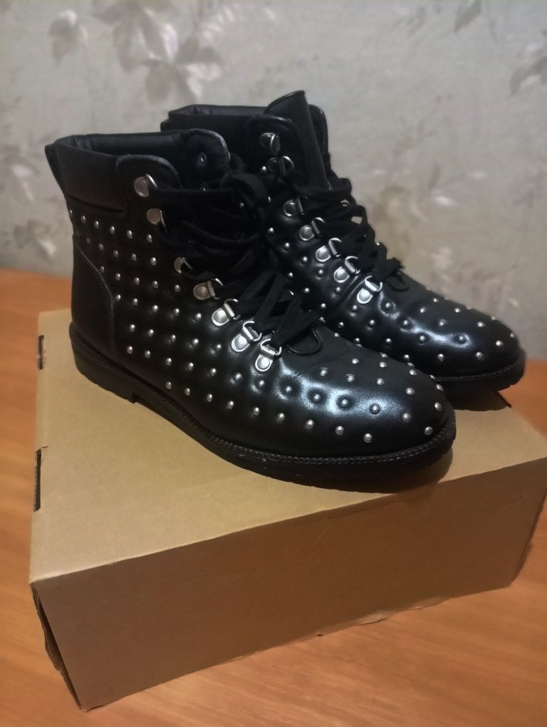 Женские ботинки кожа фирмы asos