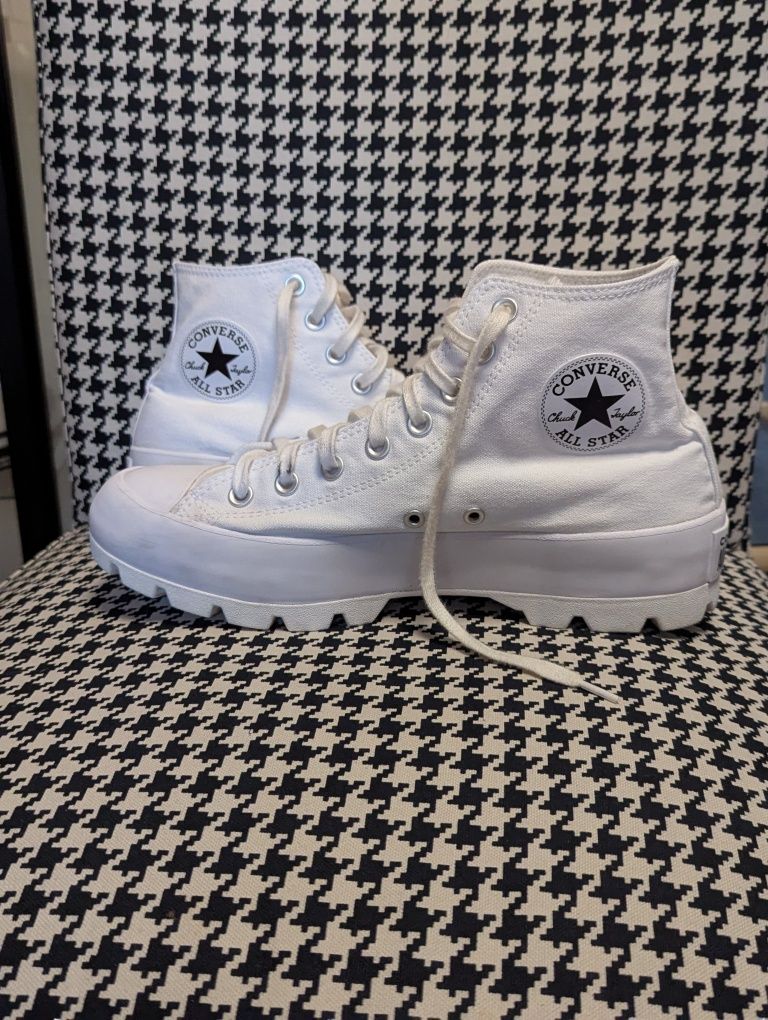 Converse Chuck Taylor Lugged platforma
