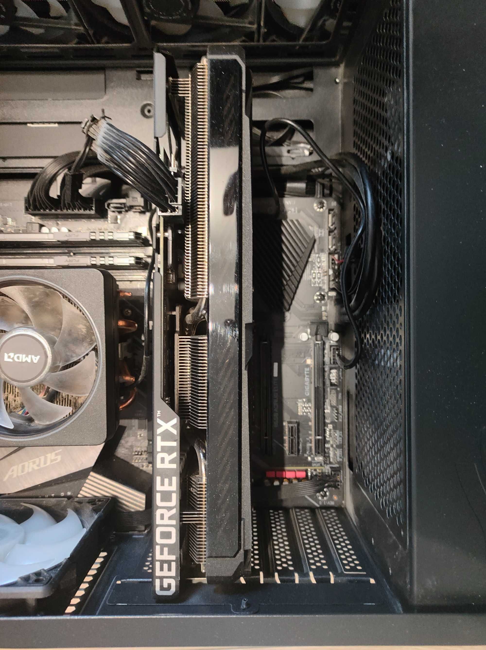 Komputer Gamingowy RTX3060 Ryzen 7 3800X 16gb ramu