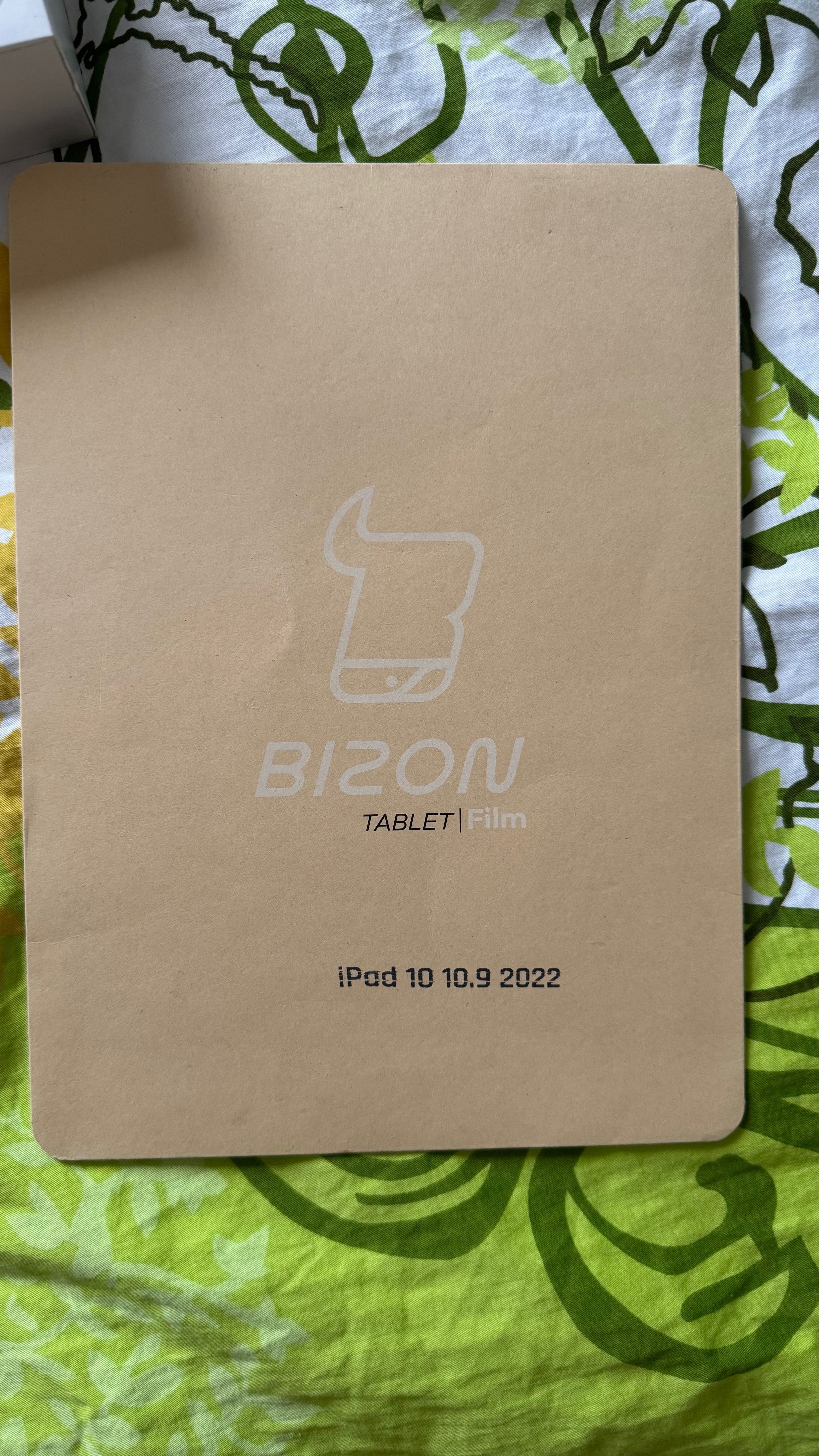 Apple iPad 10 gen 64GB + rysik typu C + folia i etui