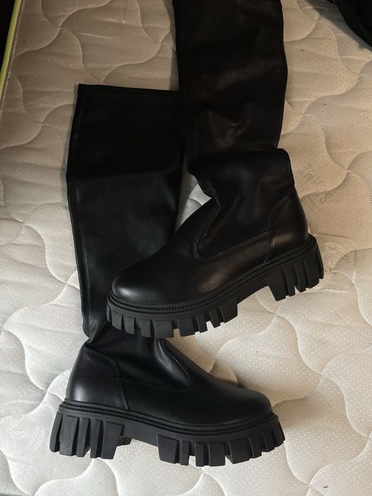 Нові сапоги з натуральної шкіри демисезон