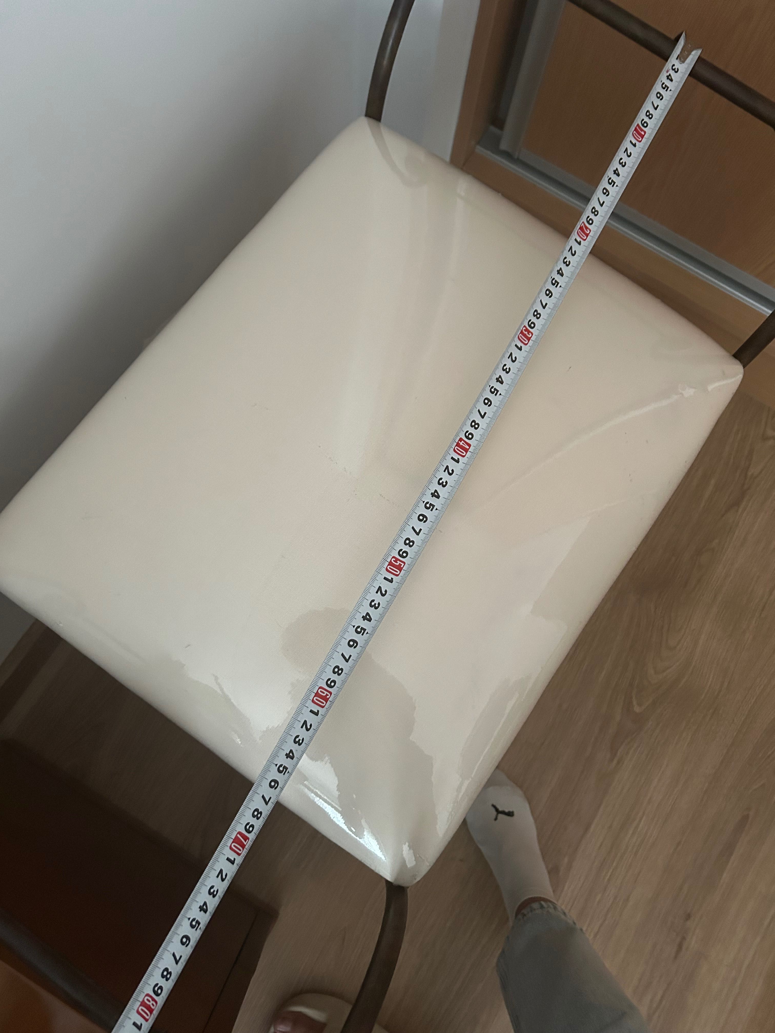 Banqueta rústica para quarto