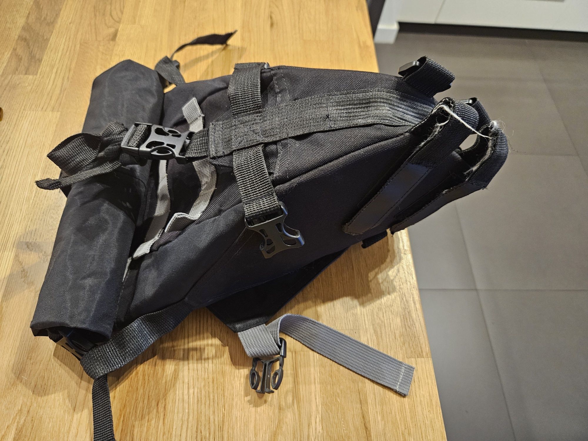 Torba podsiodlowa Author Sumo x9