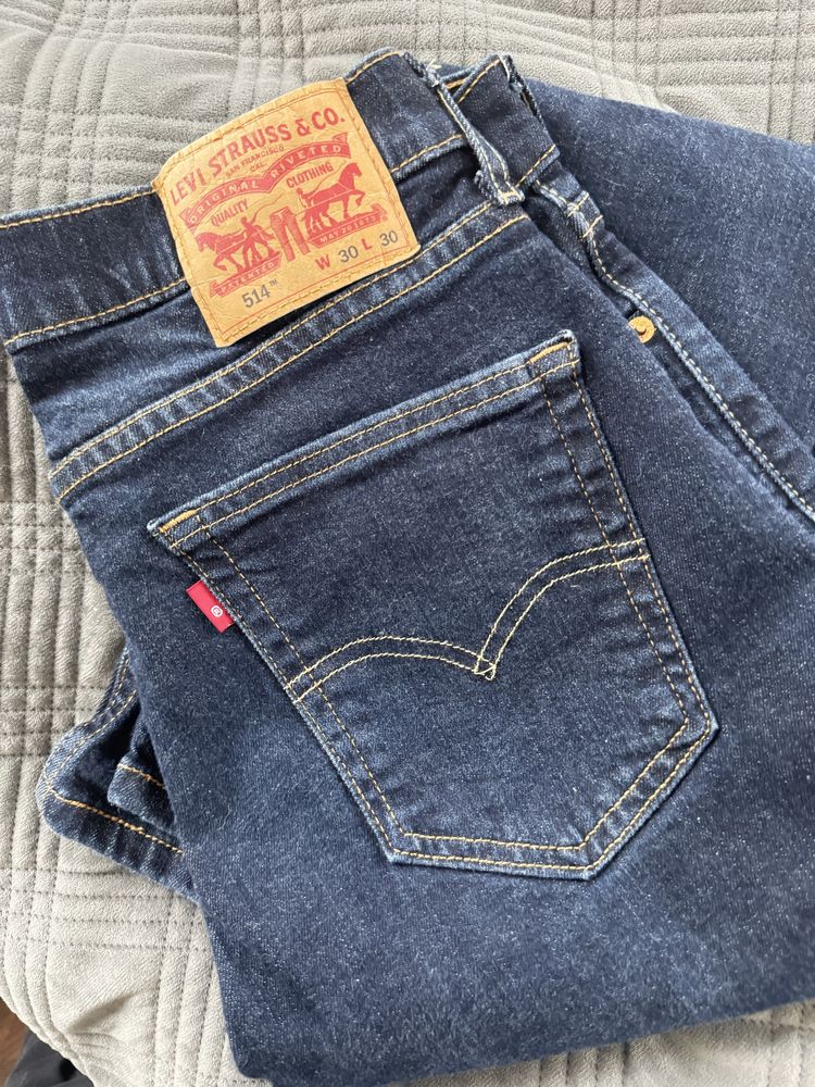 Levis 514 - granatowe