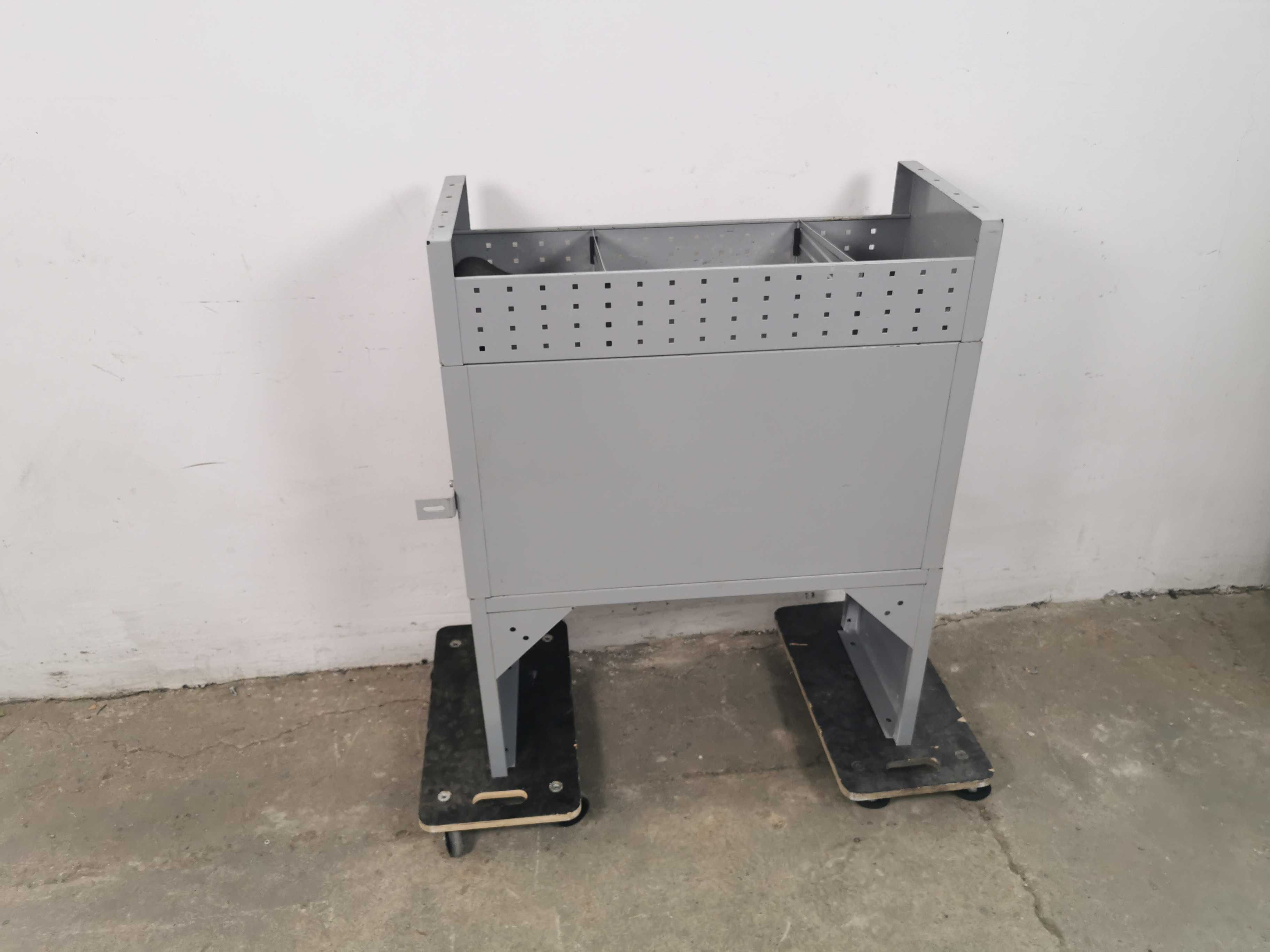 Zabudowa serwisowa warsztatowa VW T6 EXPERT TALENTO PROACE EXPERT VITO