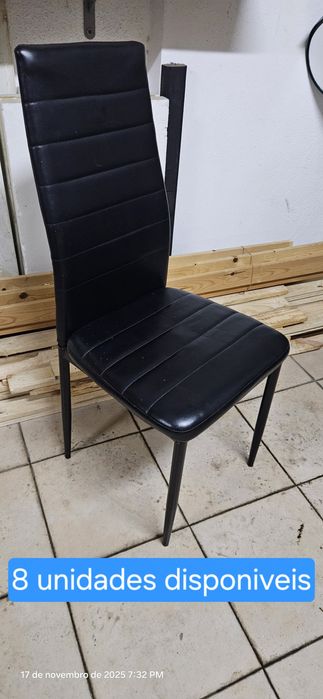 Cadeiras de sala confortável