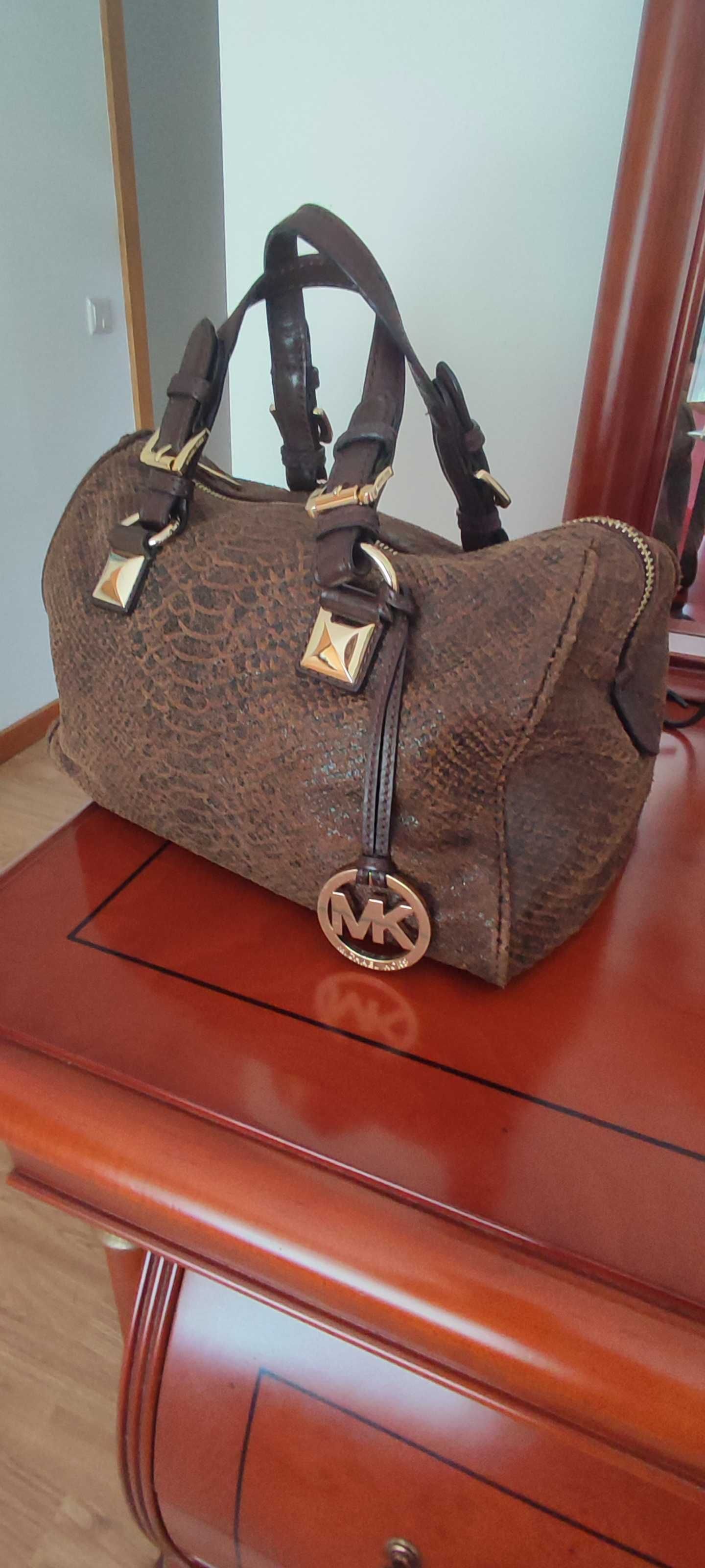 Mala Michael Kors