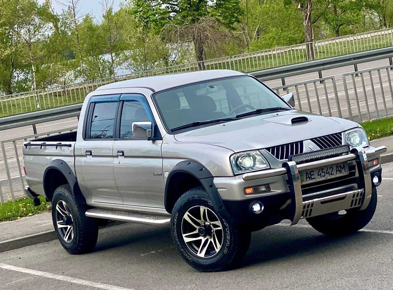 Mitsubishi L 200