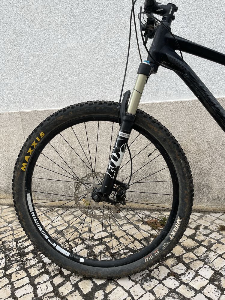 Bicicleta BTT Merida