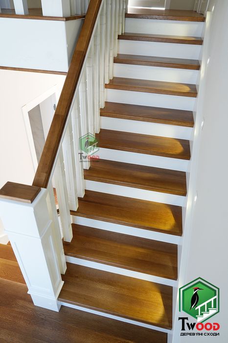 Монтаж деревʼяних сходів під ключ | Виготовлення сходів  Вінницька обл