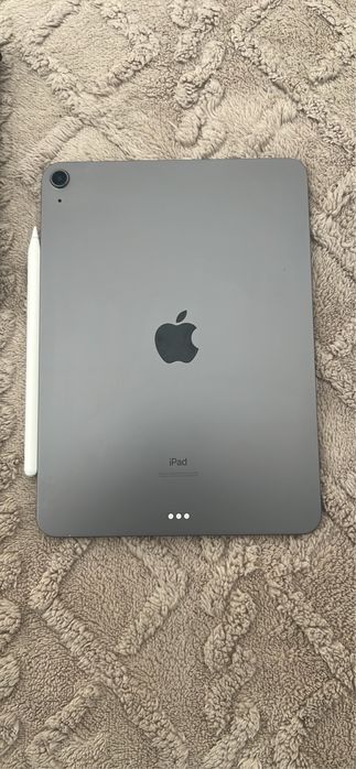 iPad Air 4th Gen + Pencil + Capa com teclado - iPad vem na caixa