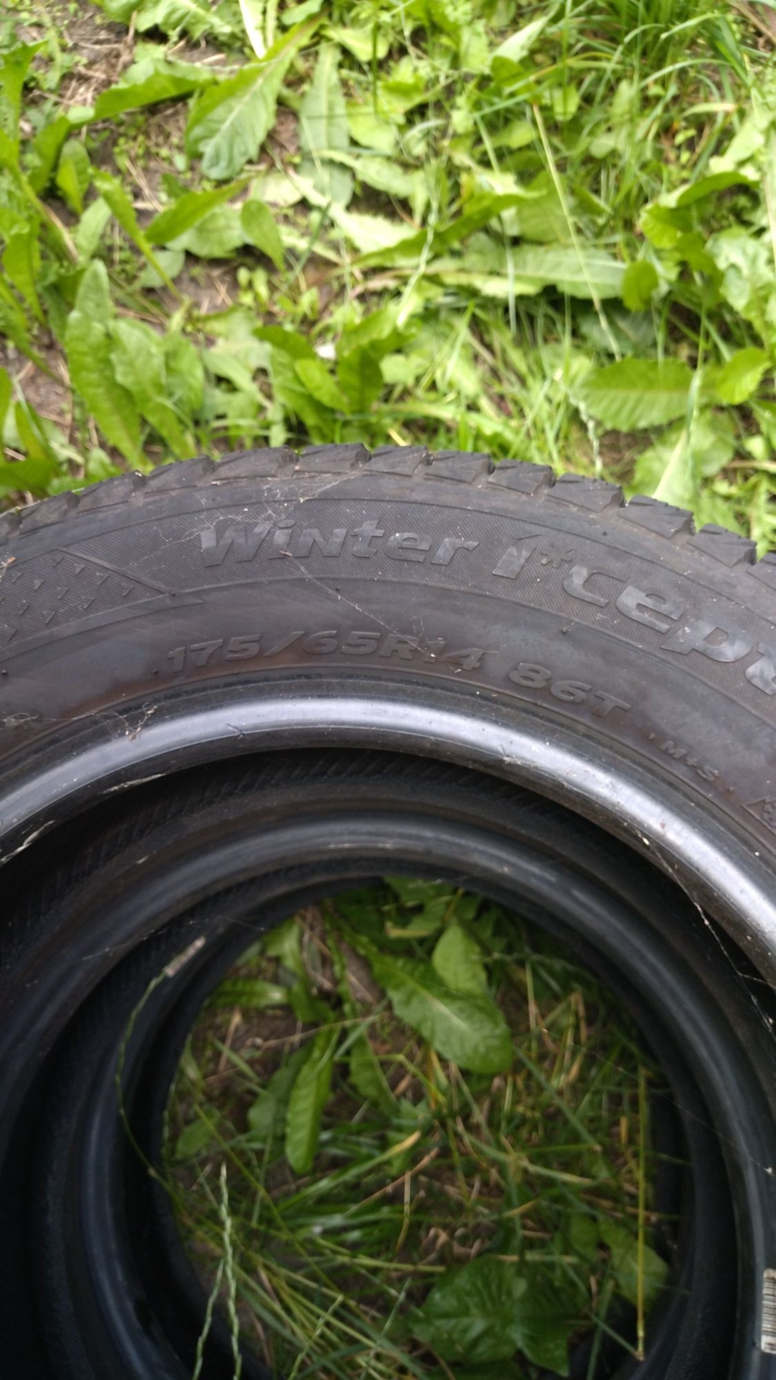 Продам шины Hankook зима б/у