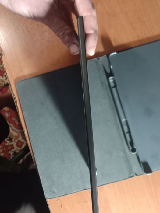 Планшет Lenovo Tab M10 Plus 4/128 LTE  сим карта.