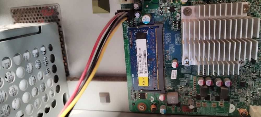 Computador Usado Intel Celeron J1900