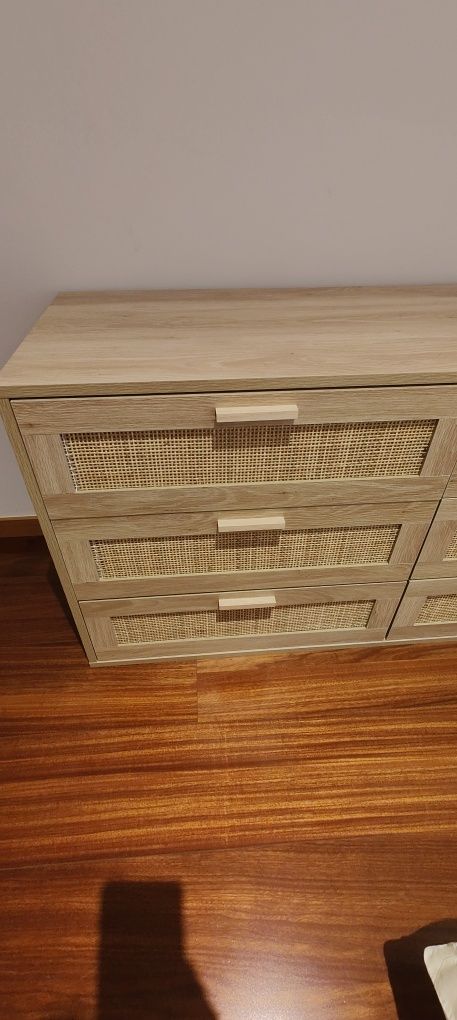 Cómoda de 6 gavetas em rattan natural