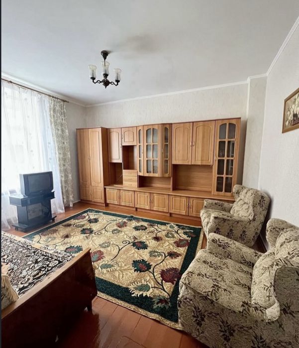 Сдам 2-комнатную с АГВ проспект Независимости /Бессарабской