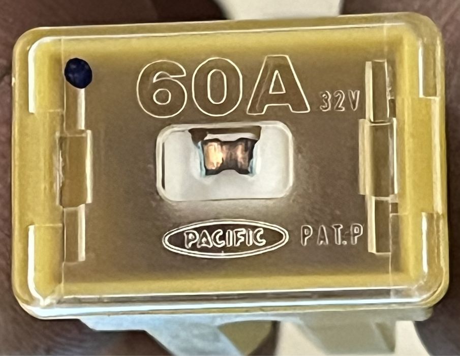 Bezpiecznik kostkowy PACIFIC  40A 60A