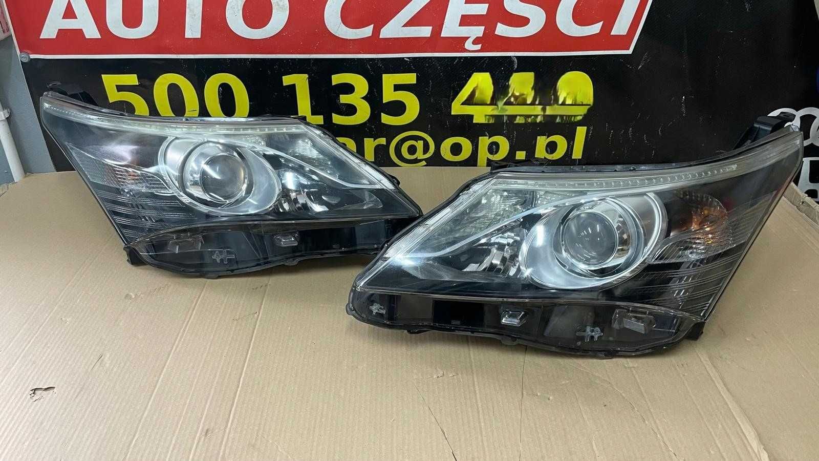 Toyota Avensis T27, T29 Фары передние фонари
