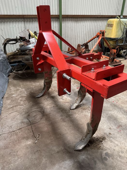 Ripper / escarificador / Chisel reforçado - como novo