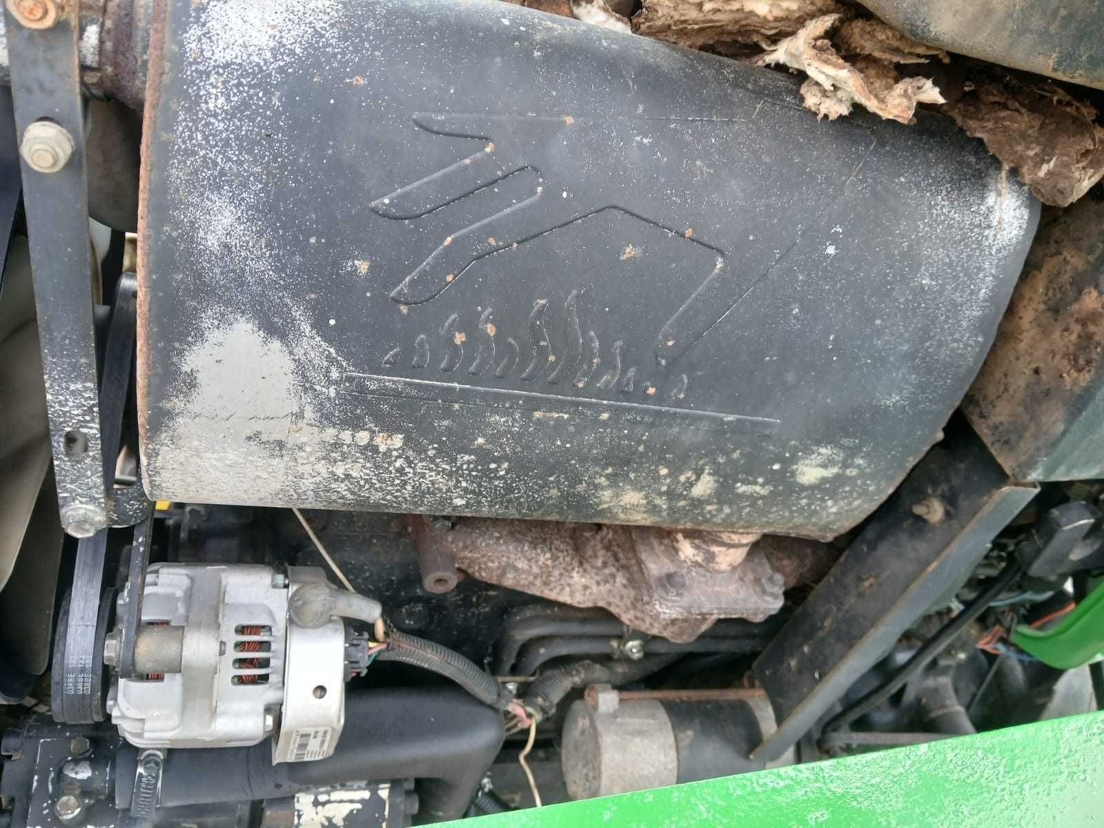 John Deere 4600 z turem