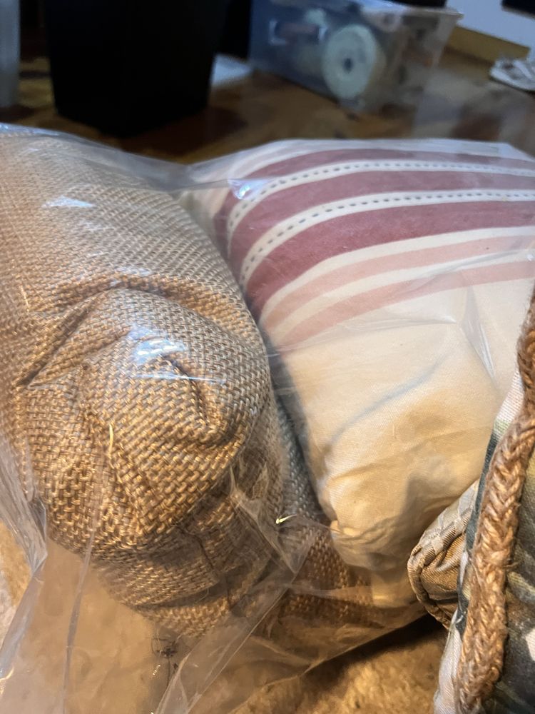 Almofadas varias - capa e enchimento / Pillows