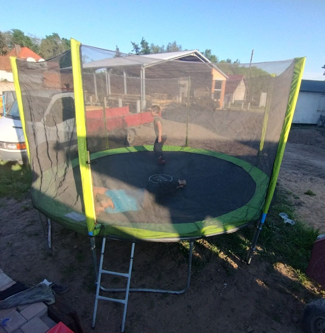 Trampolina 4,27m solidna z siatką