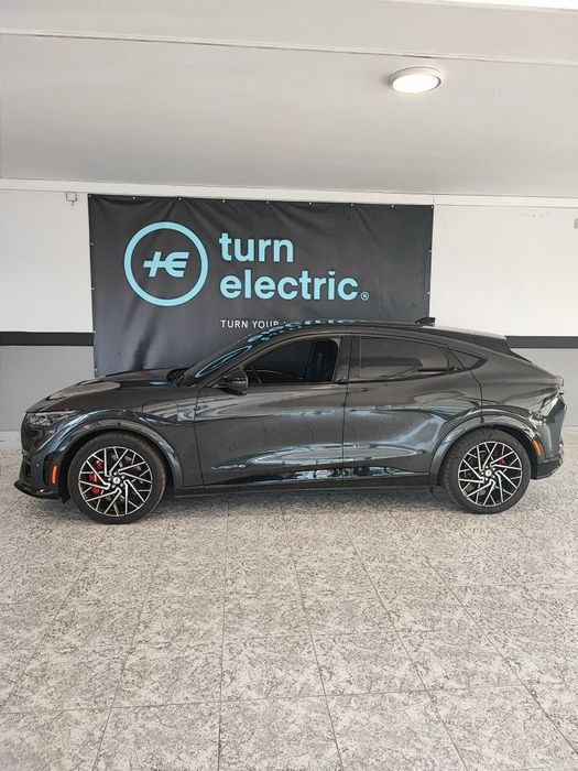 Ford Mustang Mach-E 98.7 kWh GT AWD